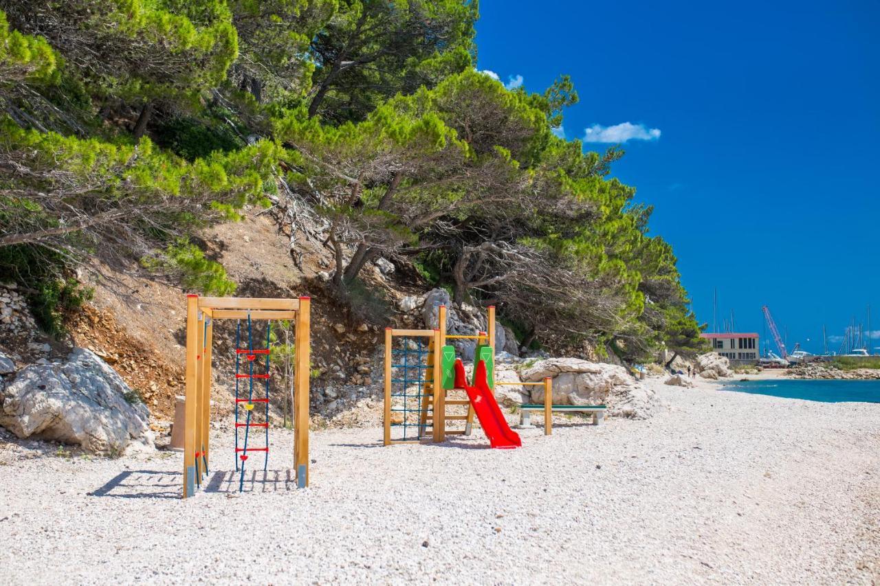 Apartment With Sea View Close To The Beach Promajna Exterior foto